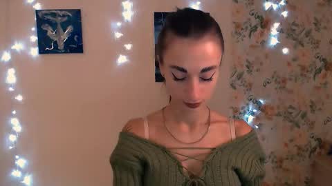 Snapshot of asia_n_ chatting on October 8, 6:33 am asia_n_ online show from October 8, 6:33 am