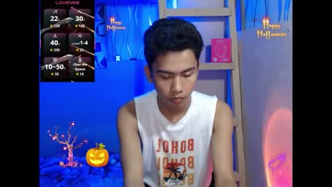 Snapshot of asian_ainsley69 chatting on November 3, 10:49 am asian_ainsley69 online show from November 3, 10:49 am