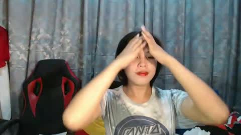 Snapshot of asian_boy_ralph143 chatting on March 12, 5:46 am ELLE dont forget to follow and thumbs up online show from March 12, 5:46 am