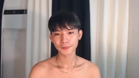 Snapshot of asian_cutiebaexx chatting on November 6, 5:52 am Pat online show from November 6, 5:52 am