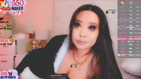 Snapshot of asian_gf chatting on December 25, 7:24 am usually start stream about 10 pm PST 1 am EST online show from December 25, 7:24 am