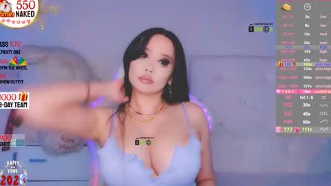 Snapshot of asian_gf chatting on January 6, 5:19 am usually start stream about 10 pm PST 1 am EST online show from January 6, 5:19 am