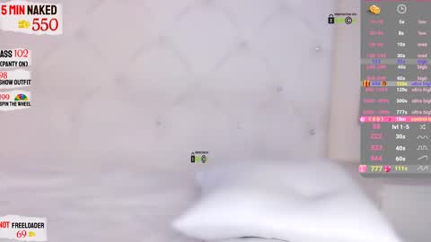 Snapshot of asian_gf chatting on February 26, 1:19 pm usually start stream about 10 pm PST 1 am EST online show from February 26, 1:19 pm