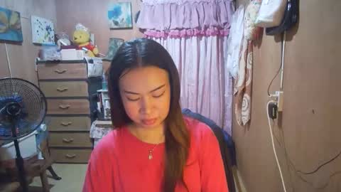 Snapshot of asian_llory chatting on January 18, 1:53 am asian_llory online show from January 18, 1:53 am