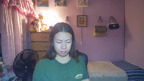 Snapshot of asian_llory chatting on February 14, 1:13 am asian_llory online show from February 14, 1:13 am