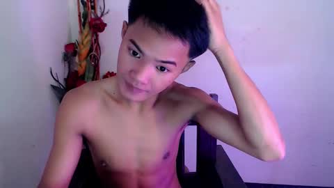 asian_lover05 online show from February 22, 4:46 am
