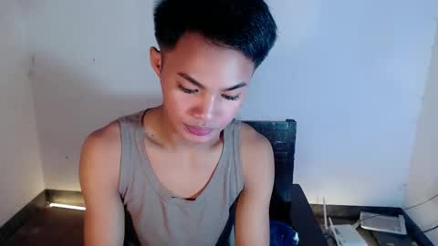 asian_lover05 online show from March 17, 3:48 pm