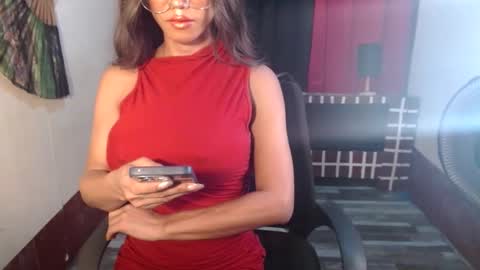 Snapshot of asian_petit19 chatting on December 9, 1:02 pm Lovely online show from December 9, 1:02 pm