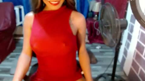 Snapshot of asian_petit19 chatting on January 11, 8:00 am Lovely online show from January 11, 8:00 am