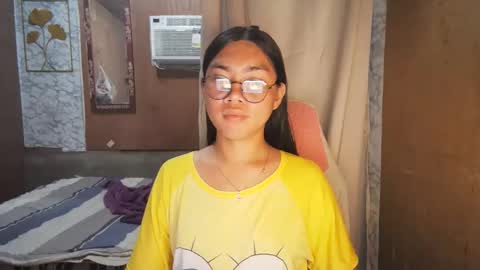 Snapshot of asian_rhean chatting on December 4, 11:41 am Rhean online show from December 4, 11:41 am