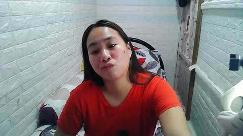 Snapshot of asian_sexydimples chatting on November 11, 10:32 pm Trixie online show from November 11, 10:32 pm