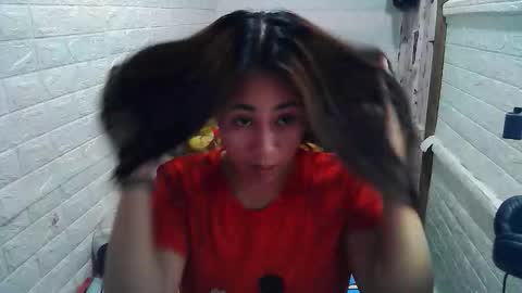 Snapshot of asian_sexydimples chatting on November 20, 1:44 pm Trixie online show from November 20, 1:44 pm