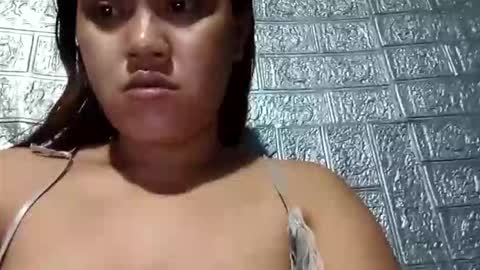 Snapshot of asianbigboobssx chatting on November 25, 12:10 am asianbigboobssx online show from November 25, 12:10 am