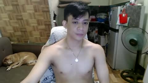 asiandreamboyx online show from December 16, 2:38 pm