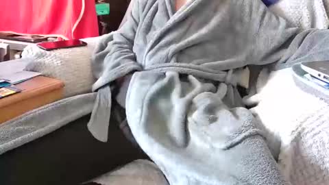 John online show from February 9, 1:15 pm