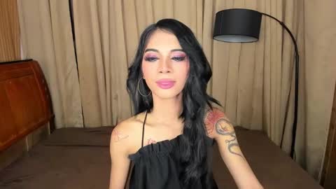 Snapshot of asianprettypetite chatting on February 23, 12:37 pm CHESKA online show from February 23, 12:37 pm