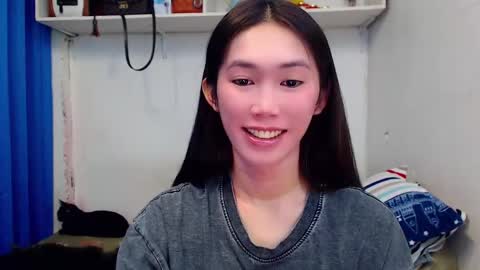 Snapshot of asianqt19 chatting on January 31, 10:10 am J A D E online show from January 31, 10:10 am