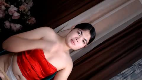 Snapshot of asiantifanny chatting on January 27, 12:43 am asiantifanny online show from January 27, 12:43 am