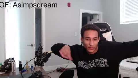 asimpsdream online show from April 30, 4:46 pm