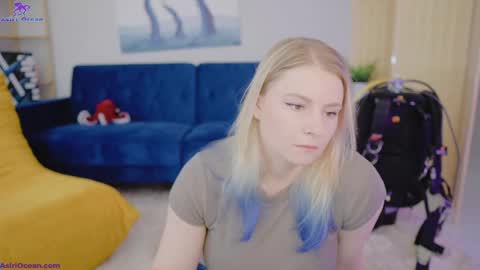 Asiri   pronounced Ah-siri Please no nicknames   3 online show from April 21, 4:34 pm