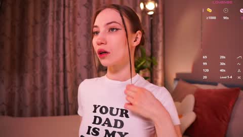 Audrey online show from December 14, 1:49 pm