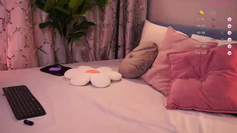 Audrey online show from October 25, 3:07 pm