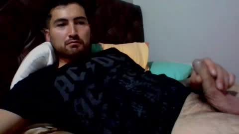 Snapshot of asmethepoker11 chatting on March 1, 5:31 am Antonio online show from March 1, 5:31 am