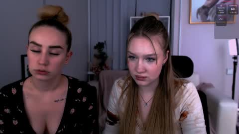 Snapshot of asol_muah chatting on February 4, 3:22 am Asol online show from February 4, 3:22 am