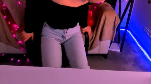 Snapshot of asol_muah chatting on February 25, 12:14 am Asol online show from February 25, 12:14 am