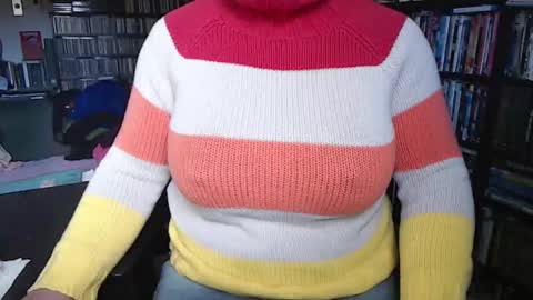 Snapshot of aspen_vale chatting on October 26, 7:42 pm Aspen Vale online show from October 26, 7:42 pm