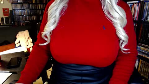 Snapshot of aspen_vale chatting on November 30, 11:42 pm Aspen Vale online show from November 30, 11:42 pm