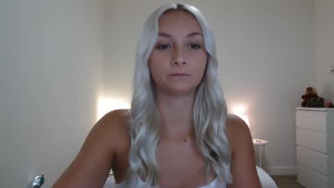 Snapshot of aspenaries chatting on October 30, 9:15 pm Aspen Aries online show from October 30, 9:15 pm