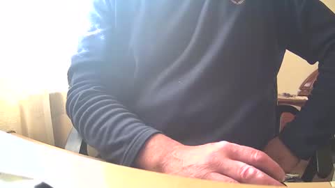 Snapshot of astelover chatting on January 1, 1:59 pm astelover online show from January 1, 1:59 pm