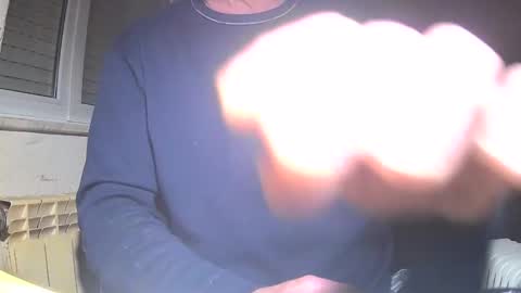 Snapshot of astelover chatting on January 2, 5:39 pm astelover online show from January 2, 5:39 pm