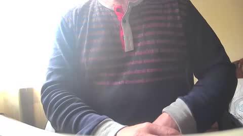 Snapshot of astelover chatting on February 16, 1:38 pm astelover online show from February 16, 1:38 pm