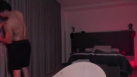 astonhills online show from September 16, 2:01 am