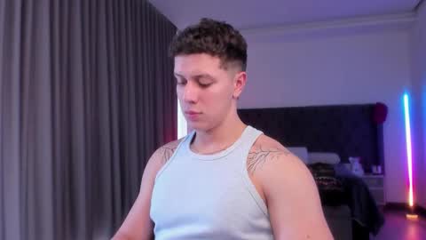 astonhills online show from September 24, 4:21 pm