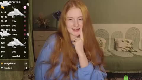 Snapshot of astoria_ross_ chatting on February 3, 3:17 pm Astoria online show from February 3, 3:17 pm