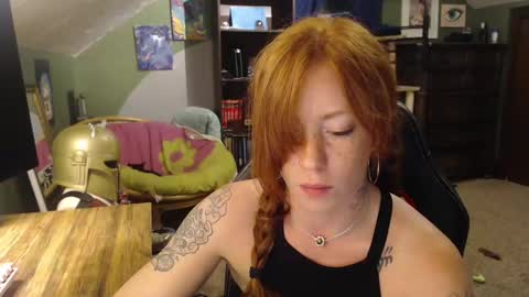 Snapshot of astraeasiren chatting on September 11, 2:44 am AstraeaSiren online show from September 11, 2:44 am