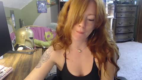Snapshot of astraeasiren chatting on September 12, 5:46 pm AstraeaSiren online show from September 12, 5:46 pm