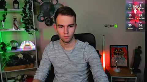 astren online show from March 5, 1:51 pm