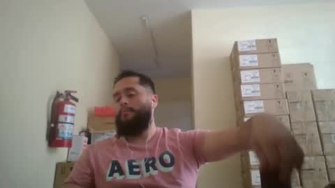 Snapshot of astro_boy_01 chatting on May 14, 8:37 pm astro_boy_01 online show from May 14, 8:37 pm