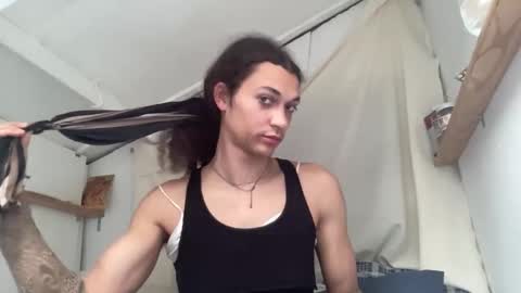 Snapshot of astrodoll chatting on November 2, 3:47 pm Astro Doll online show from November 2, 3:47 pm