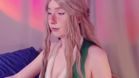 Snapshot of astromy chatting on December 29, 8:58 pm Bonnie online show from December 29, 8:58 pm