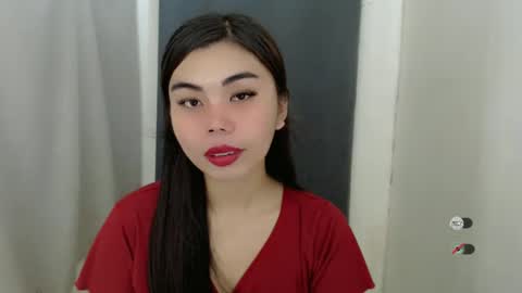 Snapshot of asuna_charming chatting on January 30, 8:43 am asuna_charming online show from January 30, 8:43 am