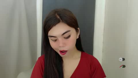 Snapshot of asuna_charming chatting on January 31, 1:56 pm asuna_charming online show from January 31, 1:56 pm