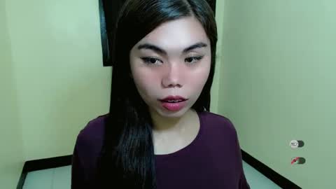 Snapshot of asuna_charming chatting on February 13, 3:56 pm asuna_charming online show from February 13, 3:56 pm