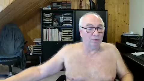 asusandy online show from January 15, 12:47 pm