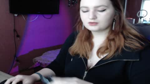 Asya online show from December 8, 9:02 am