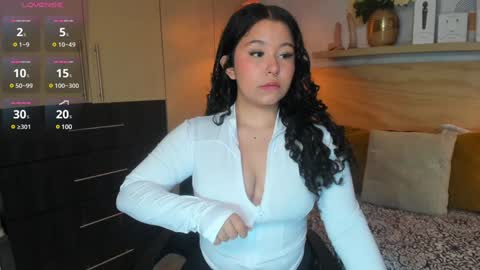 Snapshot of atena_cuteee chatting on December 27, 7:03 pm sofia online show from December 27, 7:03 pm